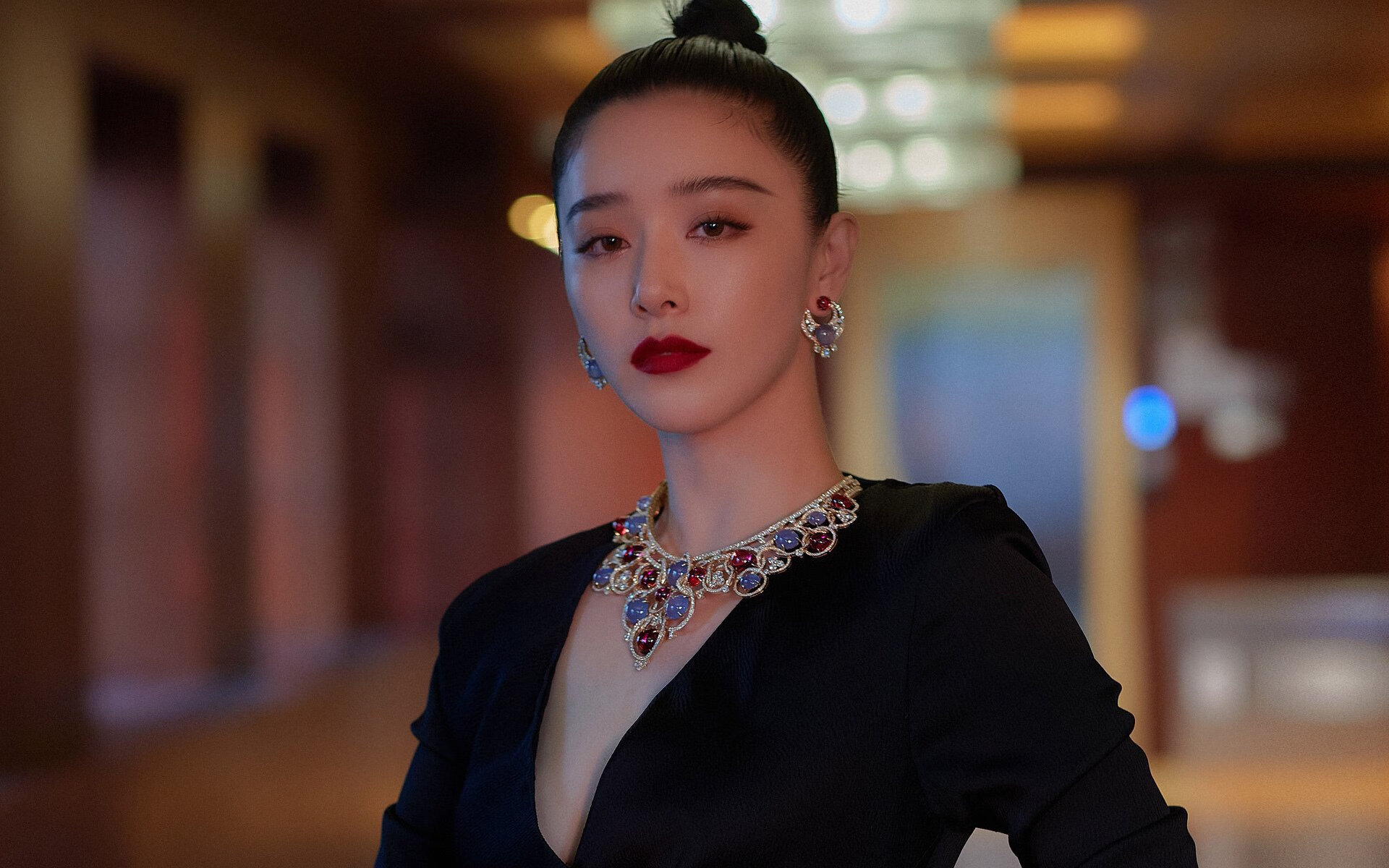 中立B女将完成关键逆转晋级