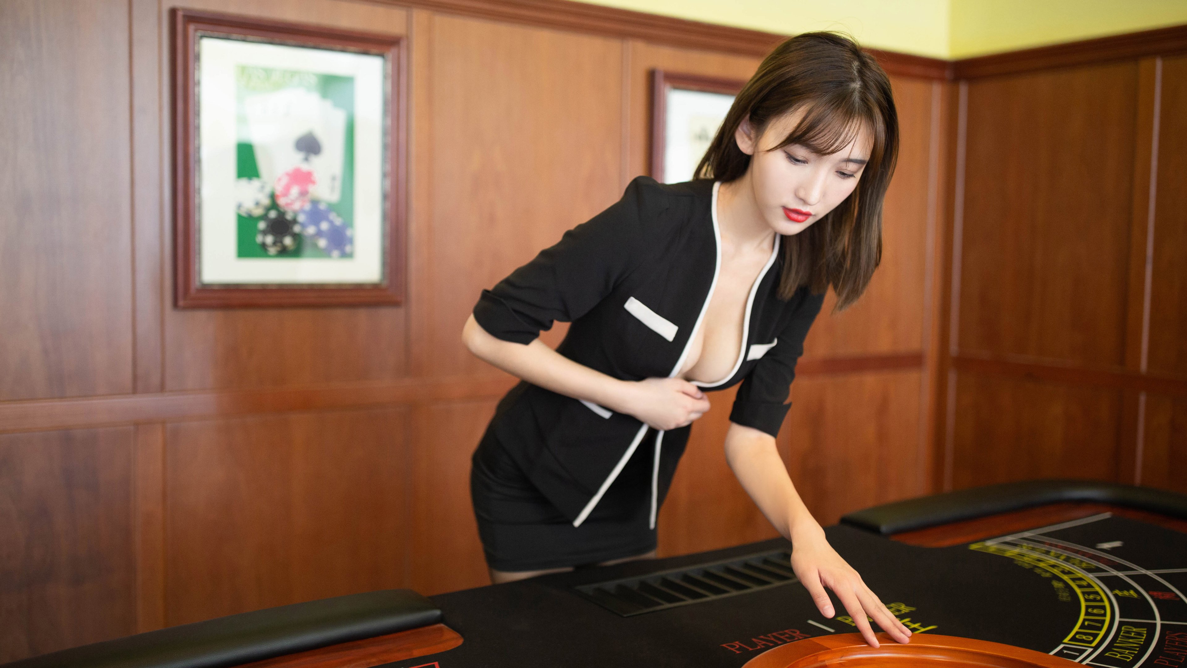 体育新闻中心拓展AI赛事评论辅助系统场景,体育新闻评论范文600